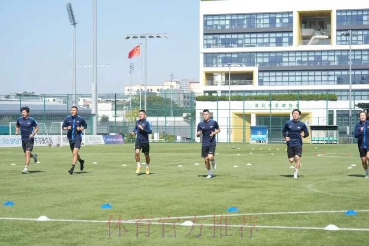 中国足球协会、全国青少年校园足球工作领导小组办公室D级教练员讲师选拔培训班在珠海举行 中国足球协会、全国青少年校园足球工作领导小组办公室D级教练员讲师选拔培训班在珠海举行